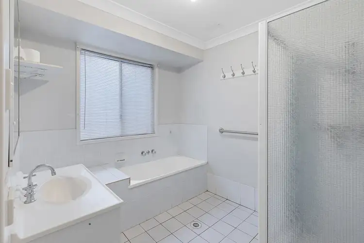Fifth view of Homely house listing, 40 Falconglen Place, Ferny Grove QLD 4055