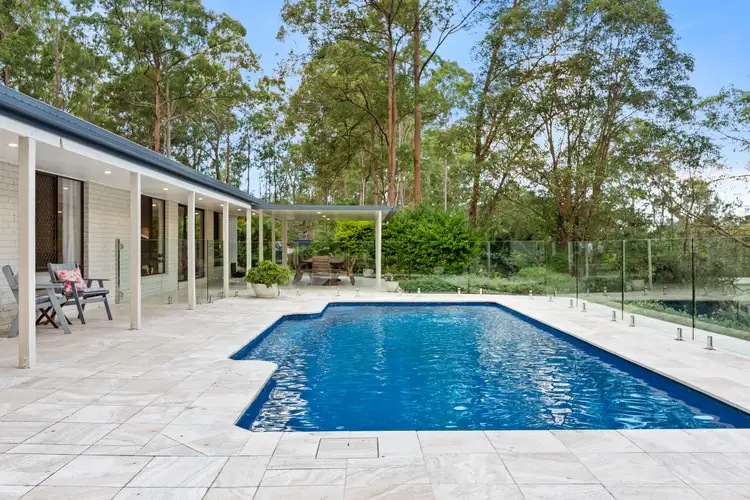 6 Milford Court, Eatons Hill QLD 4037