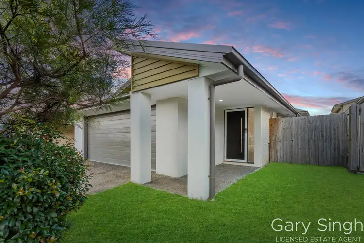 7 Larcom Crescent, Redbank Plains QLD 4301