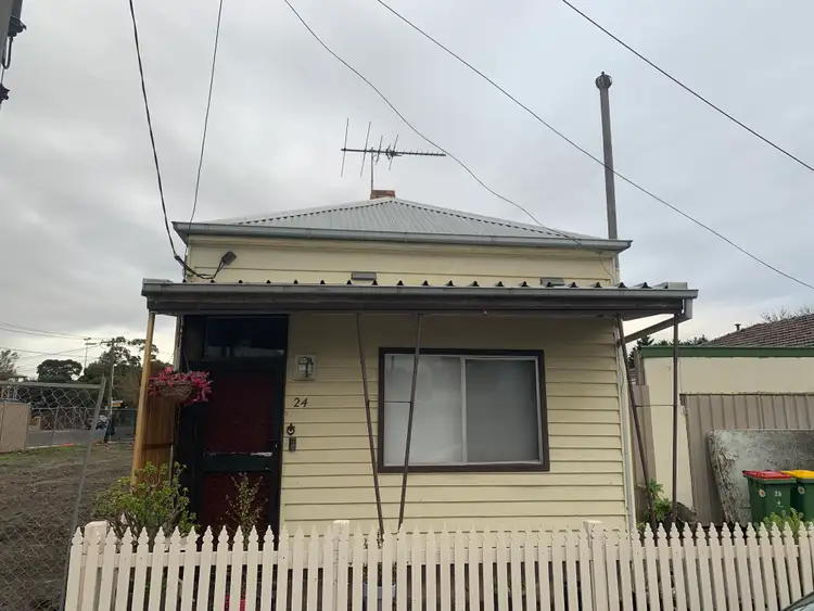 24 Dove Street, West Footscray VIC 3012