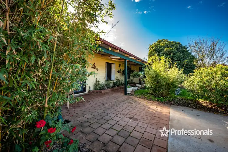 Second view of Homely house listing, 5 Marianthus Close, Strathalbyn WA 6530