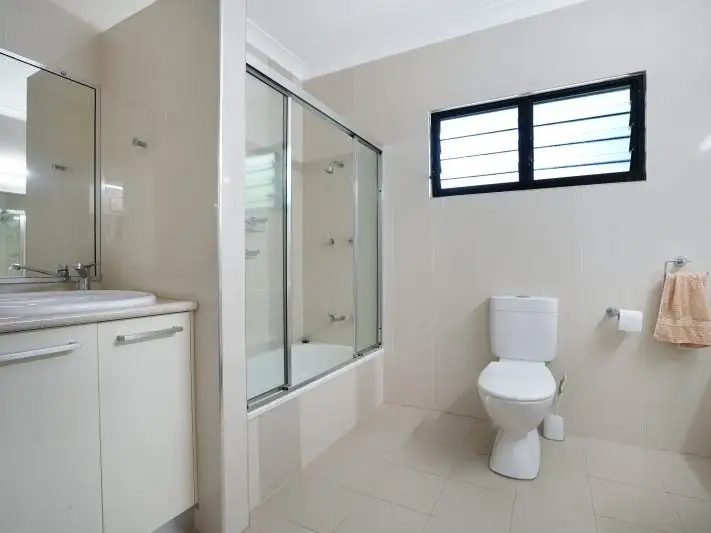 Fifth view of Homely house listing, 32 VERNIER CIRCUIT, Woodroffe NT 830