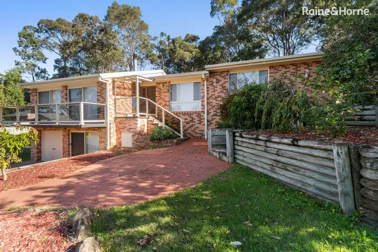 23 Karoola Crescent, Surfside NSW 2536
