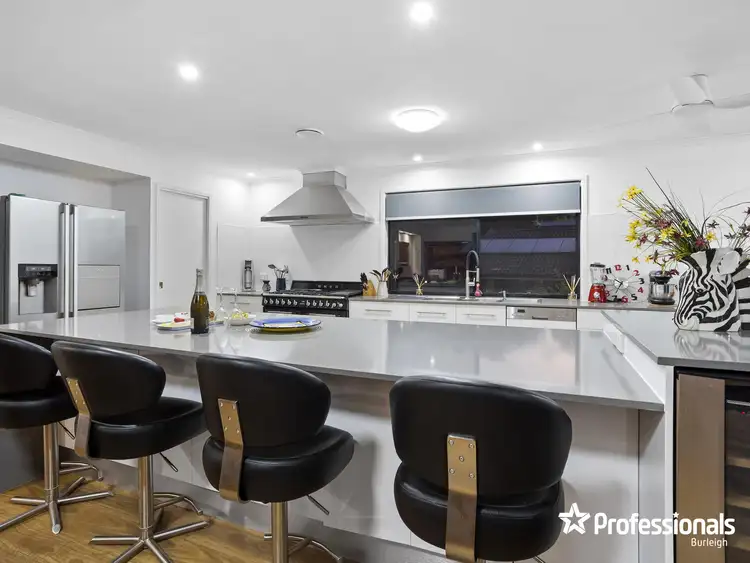 Sixth view of Homely house listing, 5 Marriott Way, Highland Park QLD 4211