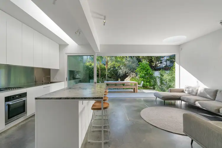 70 Ruthven Street, Bondi Junction NSW 2022