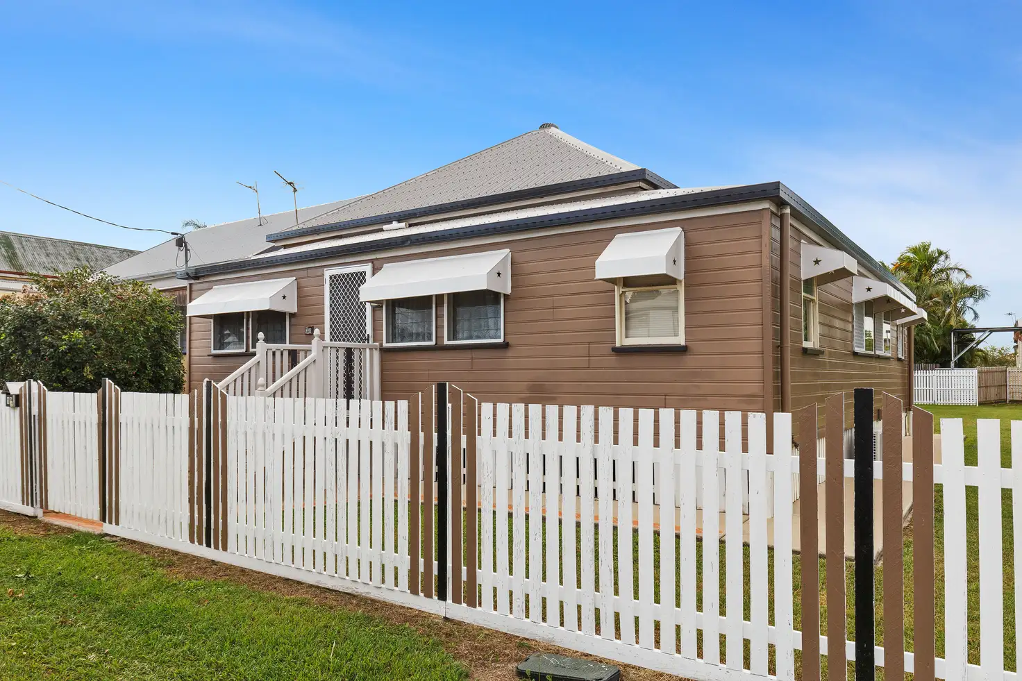 Main view of Homely house listing, 10 Ross Street, Allenstown QLD 4700