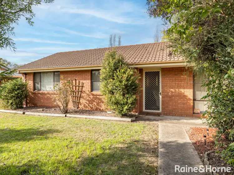 27 Patterson Place, Kelso NSW 2795