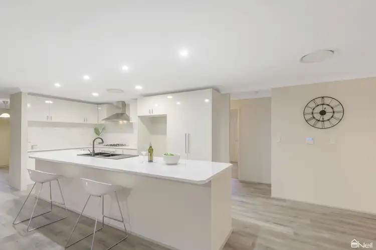 Fifth view of Homely house listing, 4 Honeydew Bend, Byford WA 6122