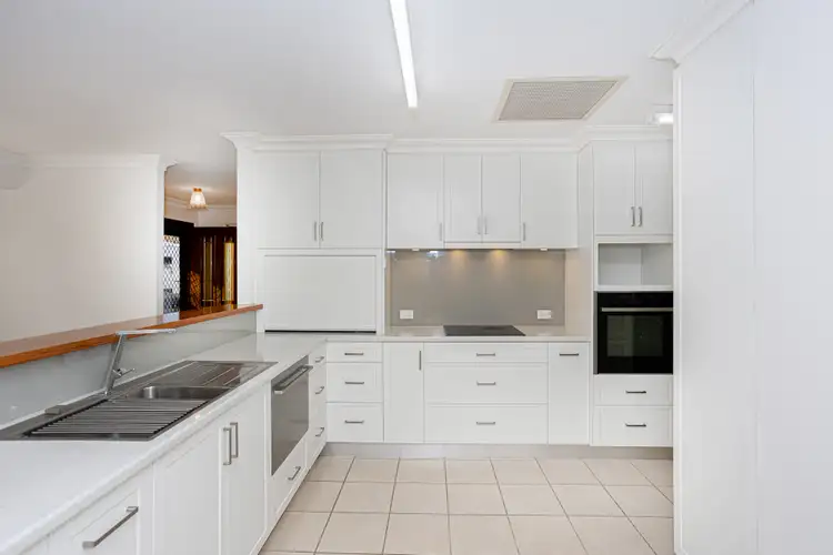 Fifth view of Homely semi-detached listing, 2B Rosella Court, Kingsley WA 6026