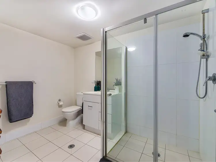 Sixth view of Homely unit listing, 4/6 Babarra Street, Stafford QLD 4053
