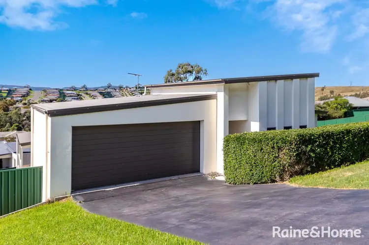 16 John Howe Circuit, Muswellbrook NSW 2333