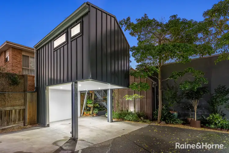 Main view of Homely townhouse listing, 1/200A Douglas Pde, Newport VIC 3015