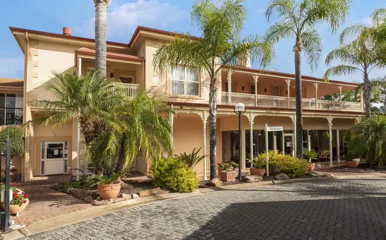 800 Lower North East Road