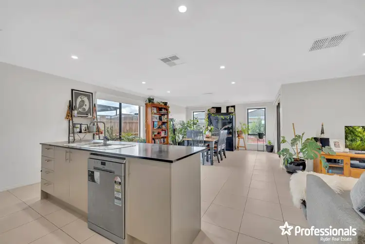 Sixth view of Homely house listing, 58 Toolern Waters Drive, Weir Views VIC 3338