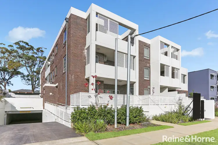 13/77-79 Lawrence Street, Peakhurst NSW 2210