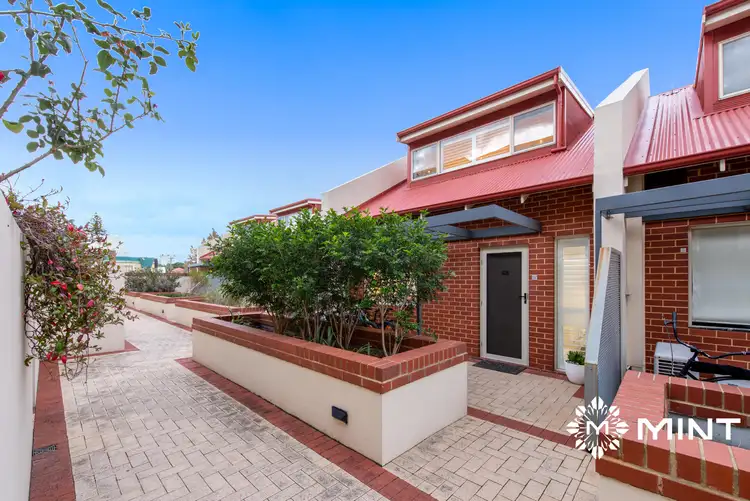 24/80 Stirling Highway, North Fremantle WA 6159