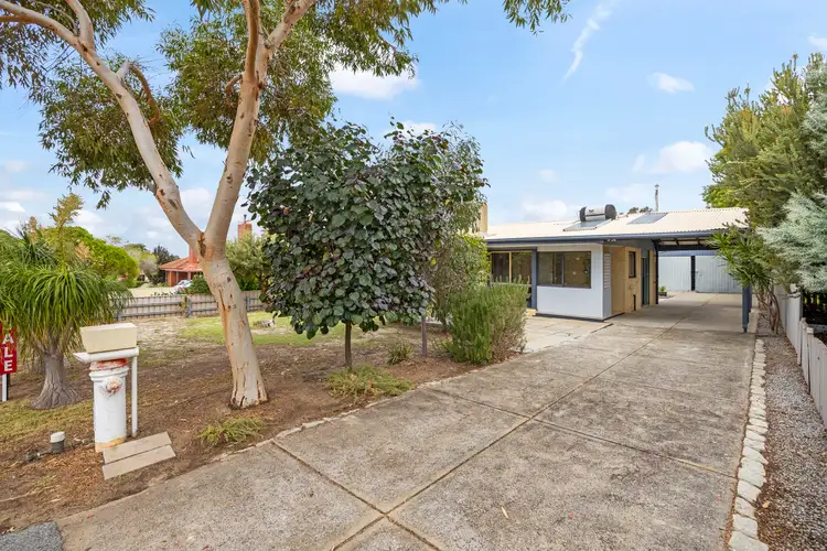 63 Archidamus Rd, Coolbellup WA 6163