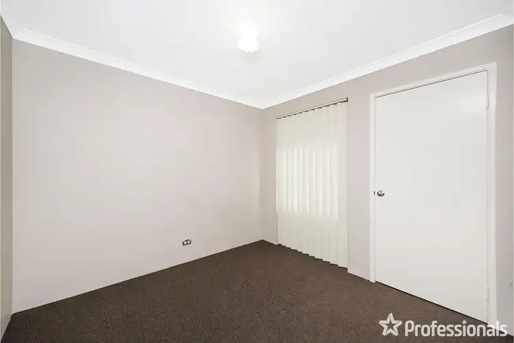 Fifth view of Homely house listing, 6 Greengage Court, Armadale WA 6112