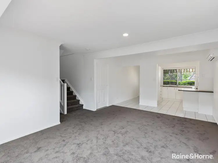 Fourth view of Homely townhouse listing, 15/10 Vinal Street, Robertson QLD 4109