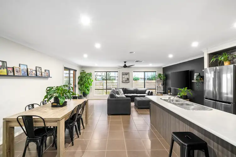 187 Phillip Drive, Sunbury VIC 3429