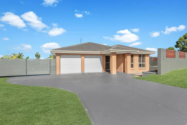 19 Graysynd Circuit, Cameron Park NSW 2285
