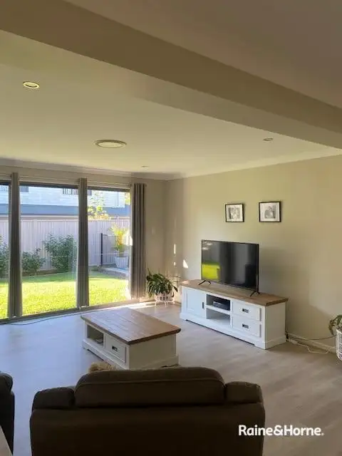 Fifth view of Homely house listing, 4 Vanstone Way, Redland Bay QLD 4165