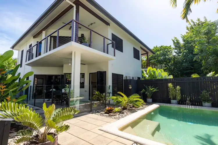 1/2 Morning Close, Port Douglas QLD 4877