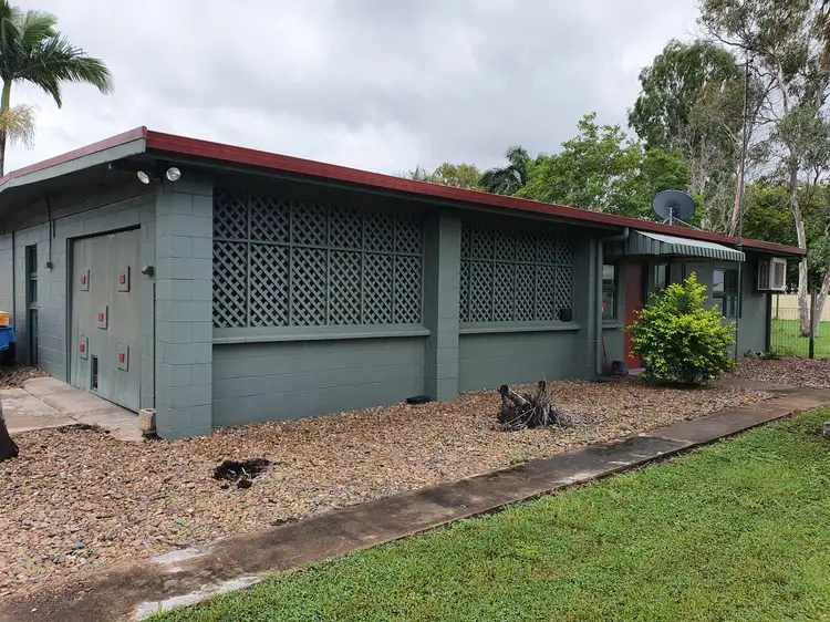 11 Cox Street, Ayr QLD 4807