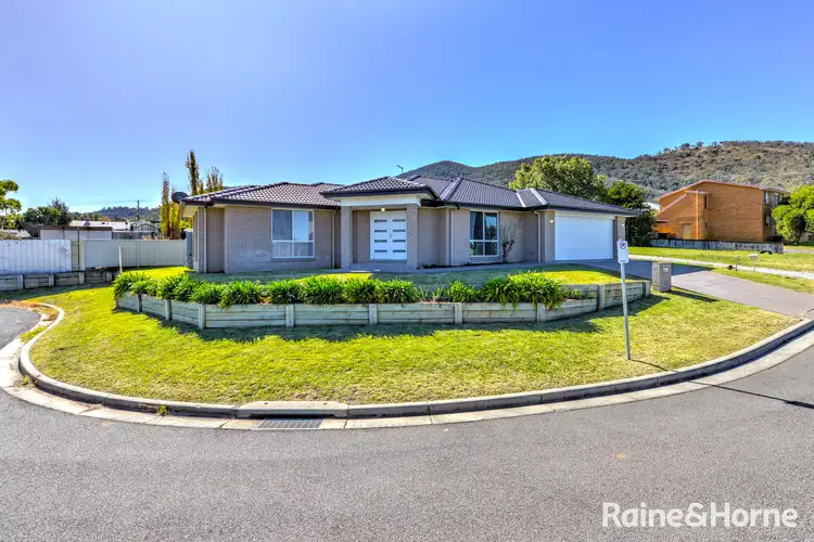 4 Porter Street