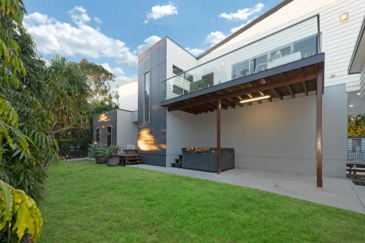 26 Shakespeare Street, East Mackay QLD 4740