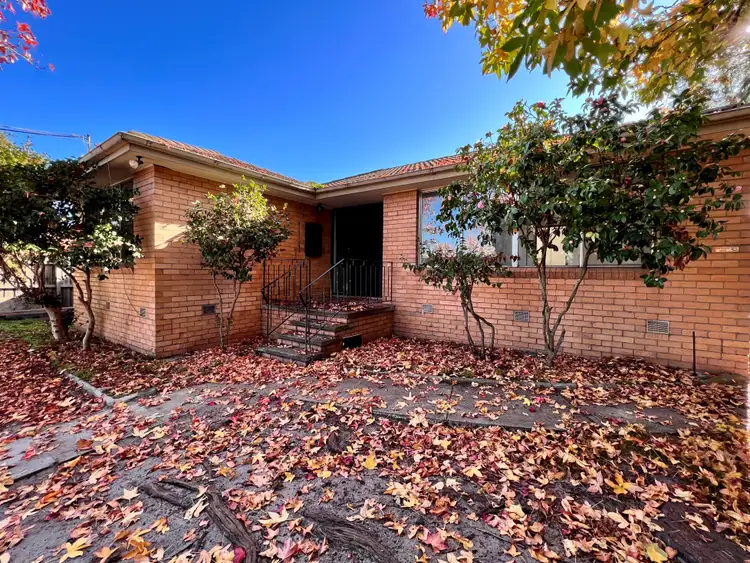 689 Heatherton Road