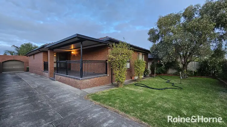 6 Bianchi Court, Keilor Downs VIC 3038