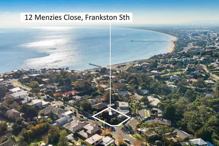 12 Menzies Close, Frankston South VIC 3199