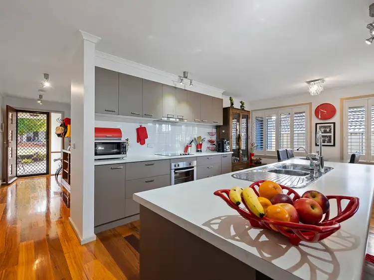 Second view of Homely house listing, 8 Parkside Close, Leongatha VIC 3953