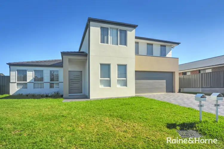 23 Fantail Street