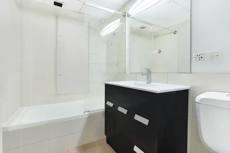 Third view of Homely apartment listing, 408/33 Bayswater Road, Potts Point NSW 2011