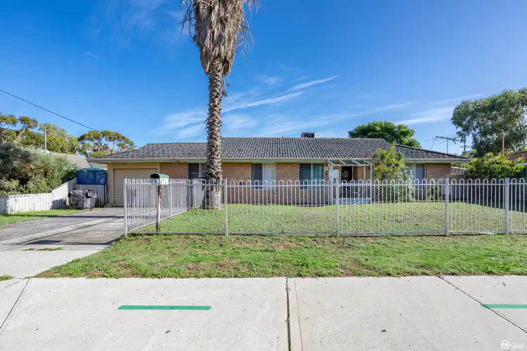 4 Urana Road, Armadale WA 6112