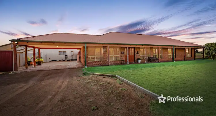 39 Sadler Way, Deepdale WA 6532