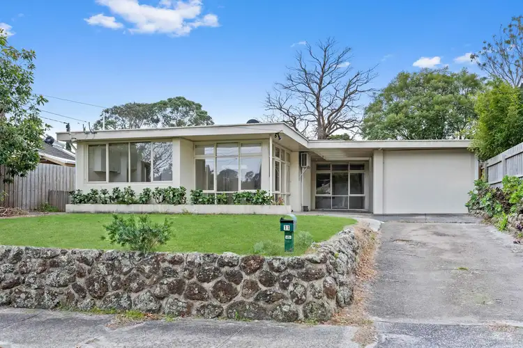 11 Heathmont Close, Frankston VIC 3199