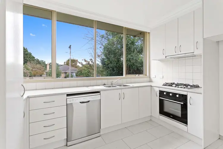 Fifth view of Homely house listing, 11 Heathmont Close, Frankston VIC 3199