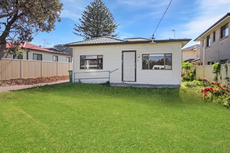 61 Eloora Road, Long Jetty NSW 2261