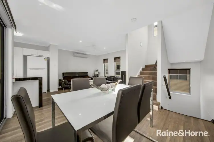 Sixth view of Homely unit listing, 17/7 View Street, West Gladstone QLD 4680