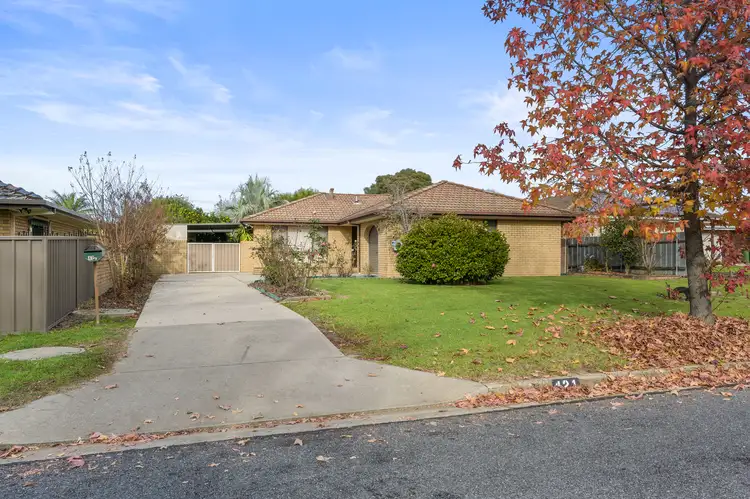 421 Romani Drive, Lavington NSW 2641