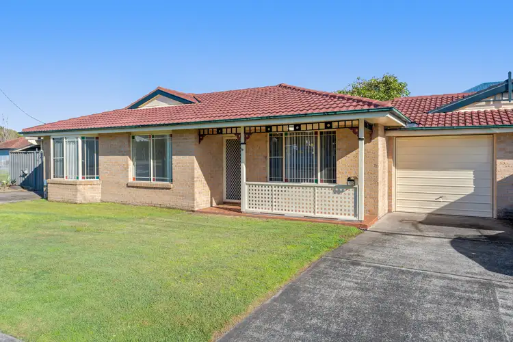1D Lindsay Street