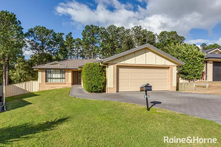 15 Cambrian Place, East Maitland NSW 2323