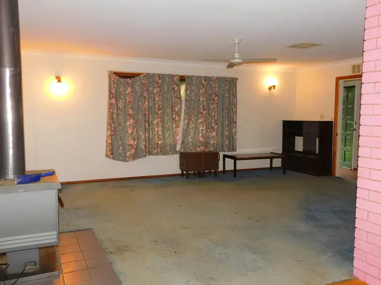 Fifth view of Homely house listing, 9 Hilton Place, Coonabarabran NSW 2357