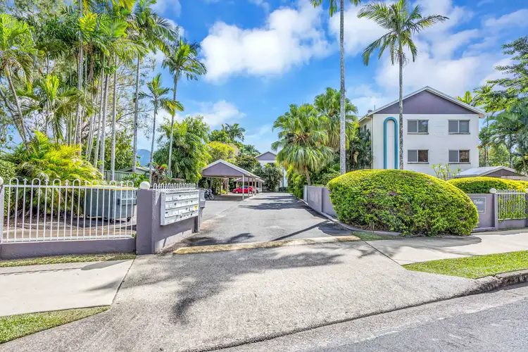 17/40-42 Old Smithfield Road, Freshwater QLD 4870