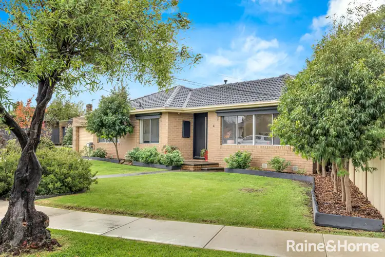 Second view of Homely house listing, 4 Cosdown Close, Gladstone Park VIC 3043