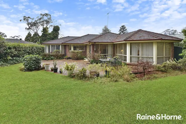 15 Erica Road, Wentworth Falls NSW 2782