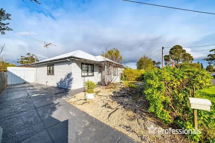 36 Albert Crescent, St Albans VIC 3021